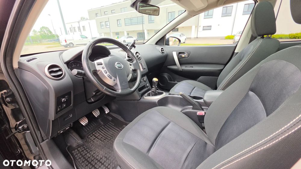 Nissan Qashqai+2 - 7