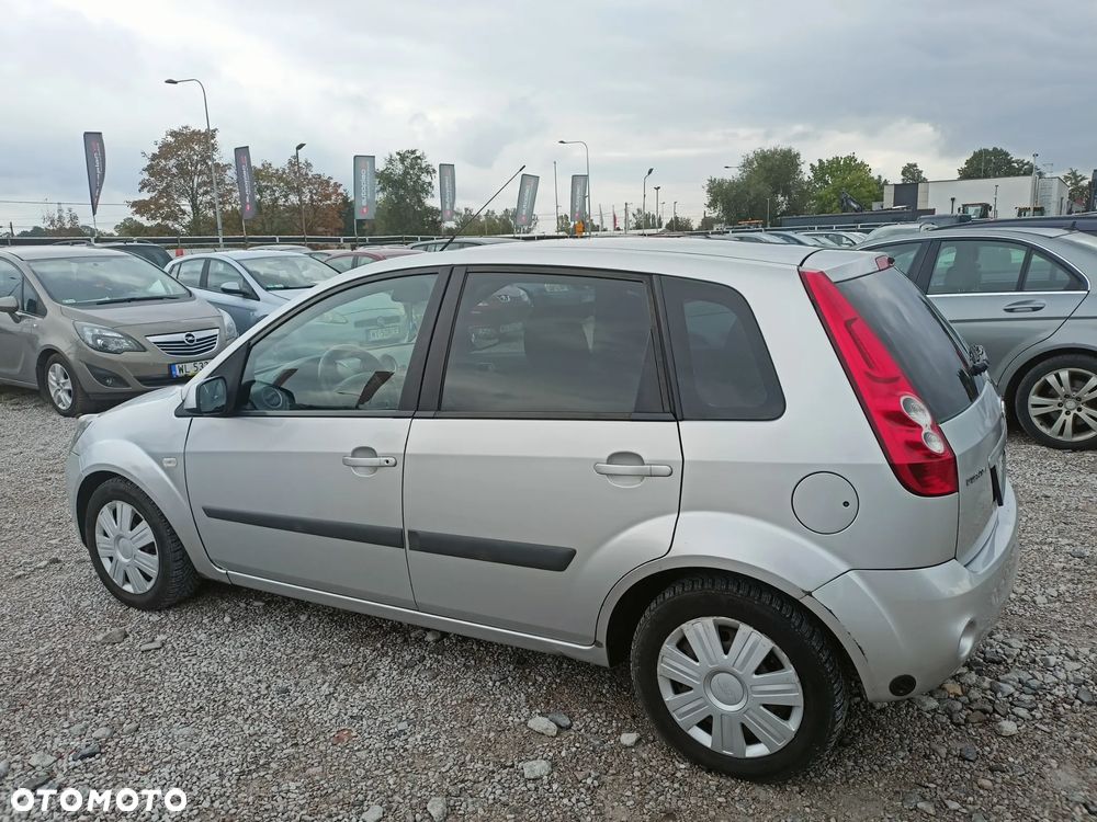 Ford Fiesta - 3