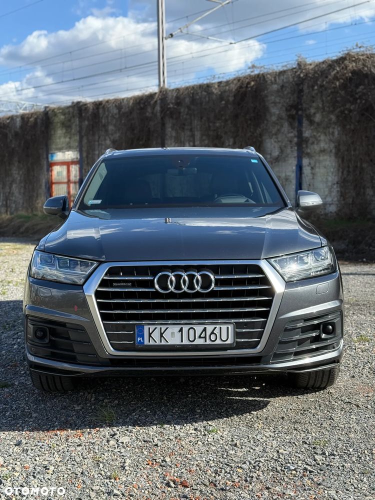 Audi Q7 - 3