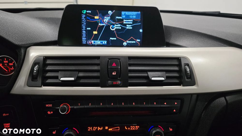 BMW Seria 3 320d Efficient Dynamics Luxury Line - 19