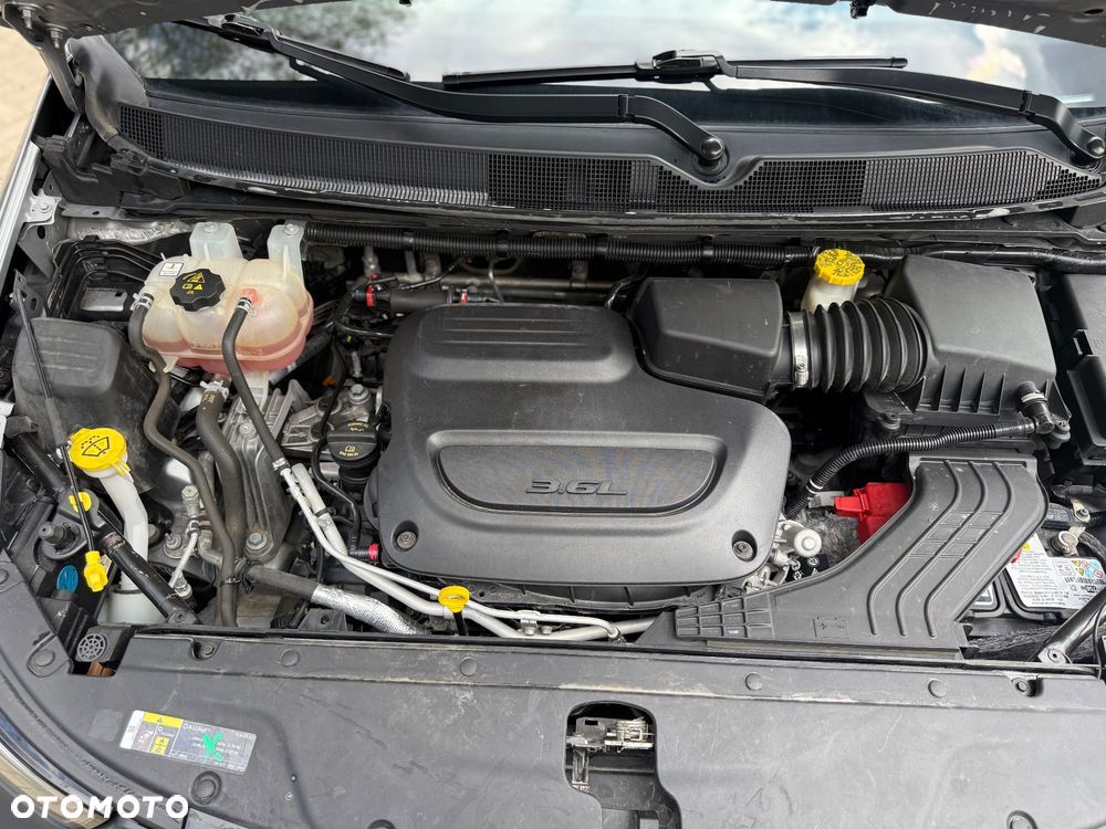 Chrysler Pacifica - 20