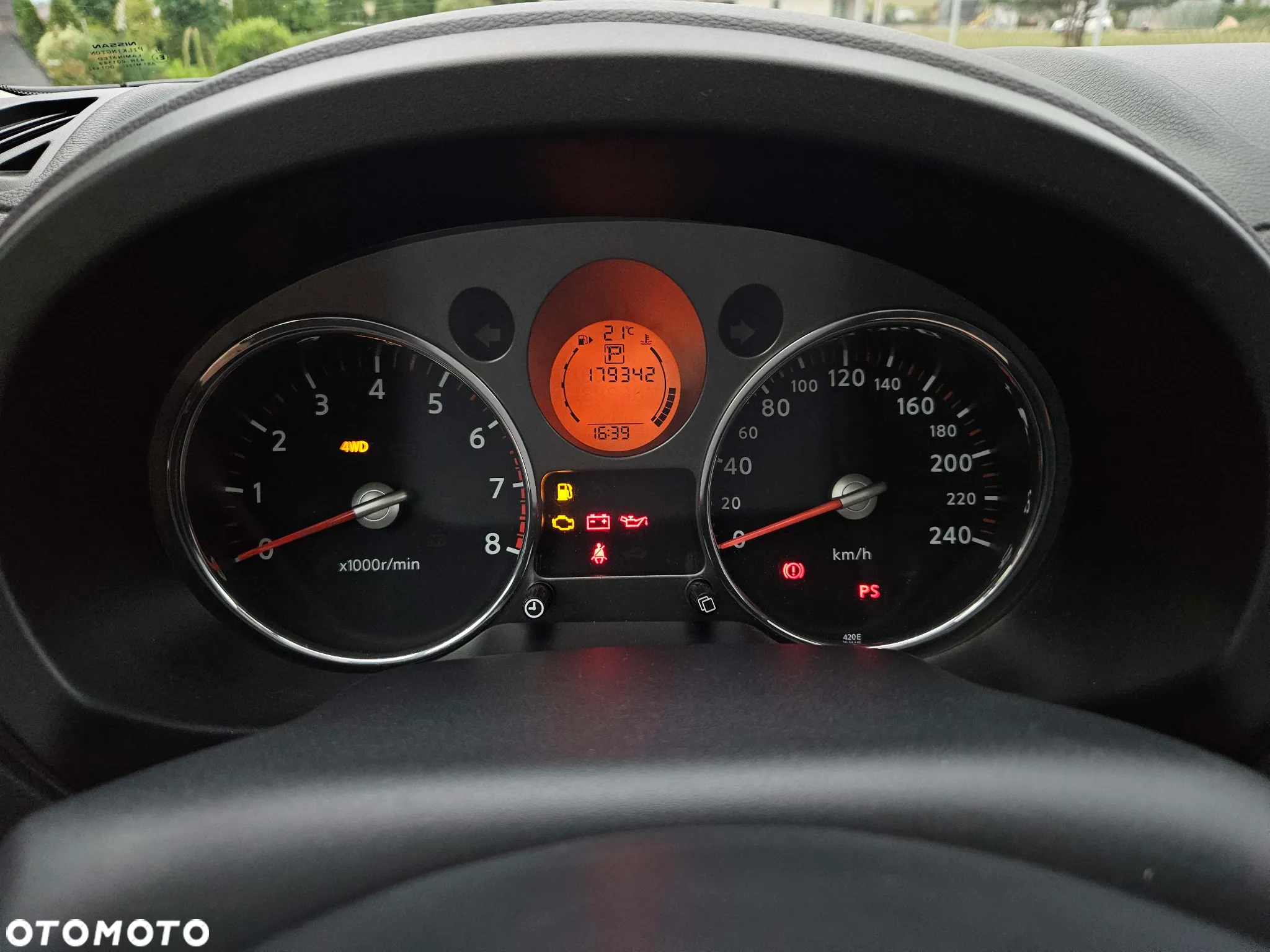 Nissan X-Trail 2.5 4x4 CVT-Automatik SE - 25