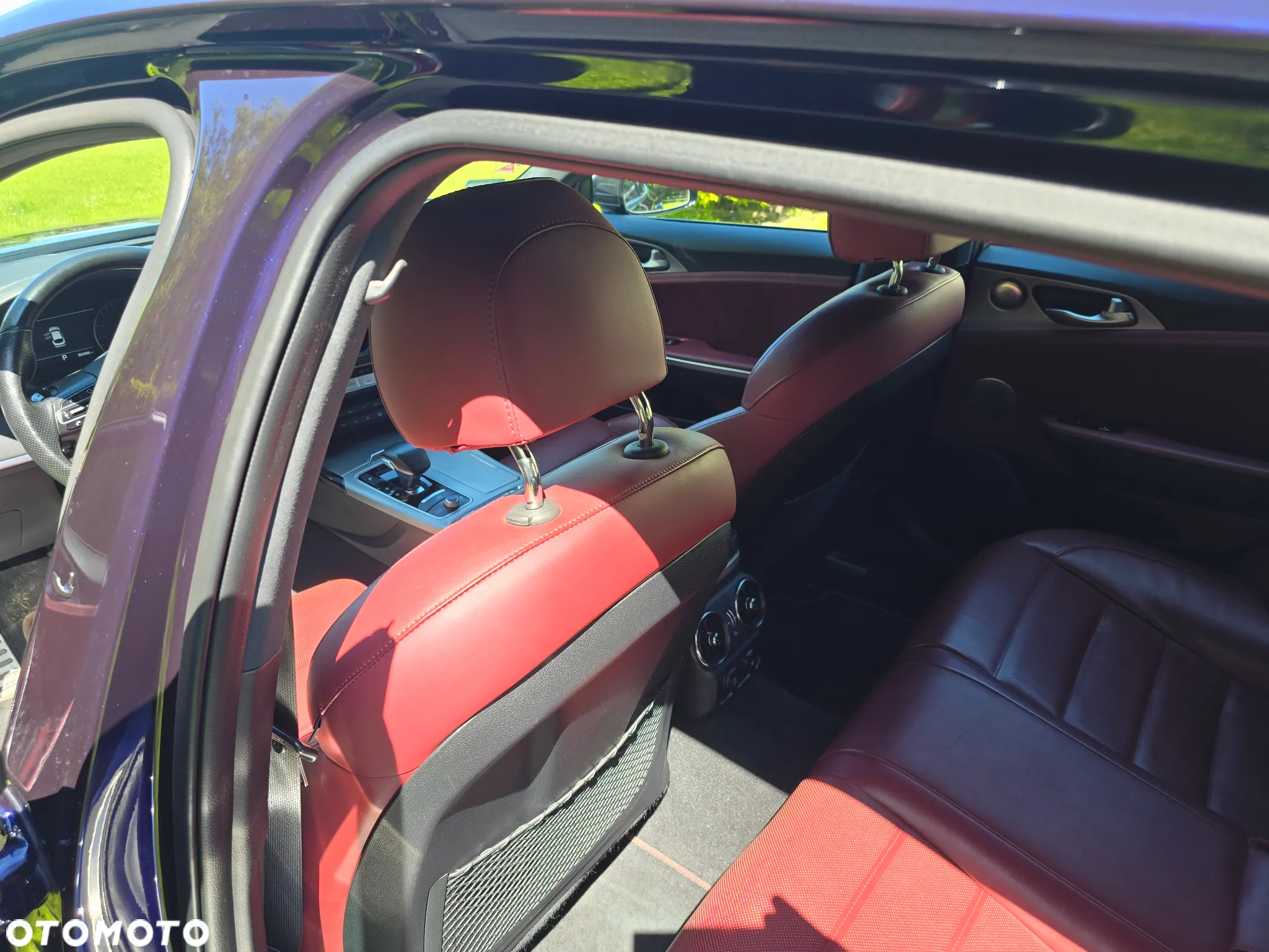 Kia Stinger 3.3 T-GDI V6 GT AWD - 12