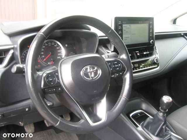 Toyota Corolla 1.6 Premium - 22