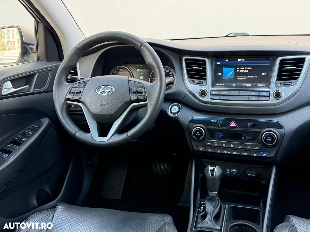 Hyundai Tucson 2.0 CRDI 4WD 8AT Premium - 6