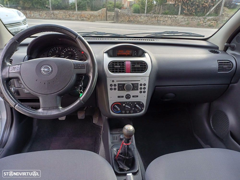 Opel Corsa 1.2 Twinport First - 6