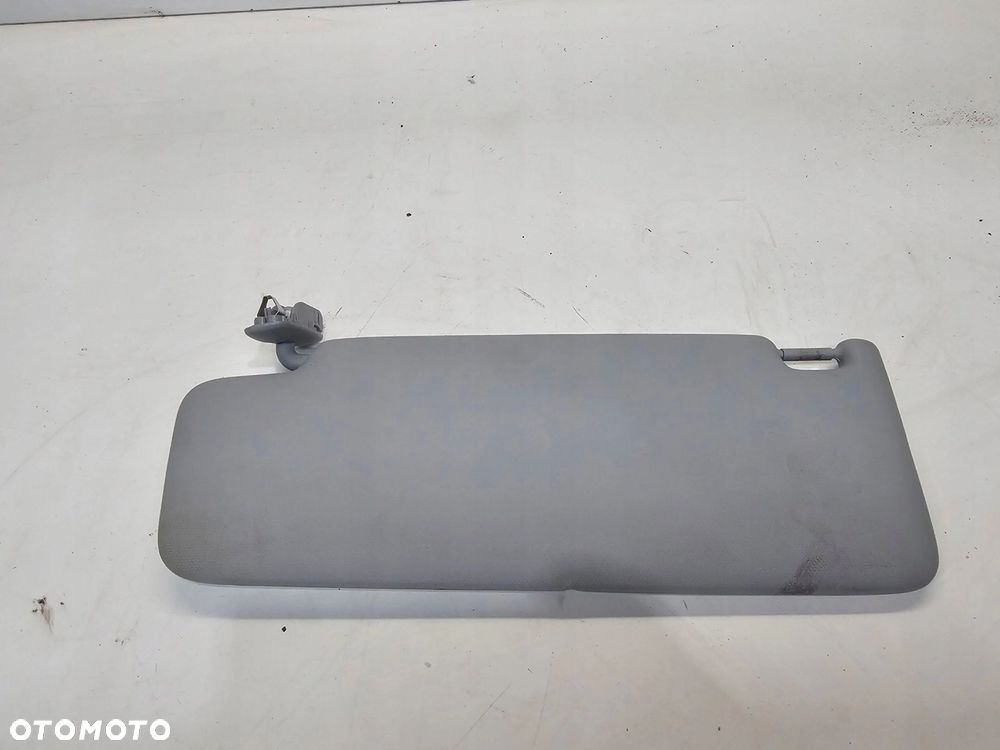 OSŁONA SŁONECZNA PRAWA AUDI A3 A4 B9 A5 8V5857552A EA7 - 3