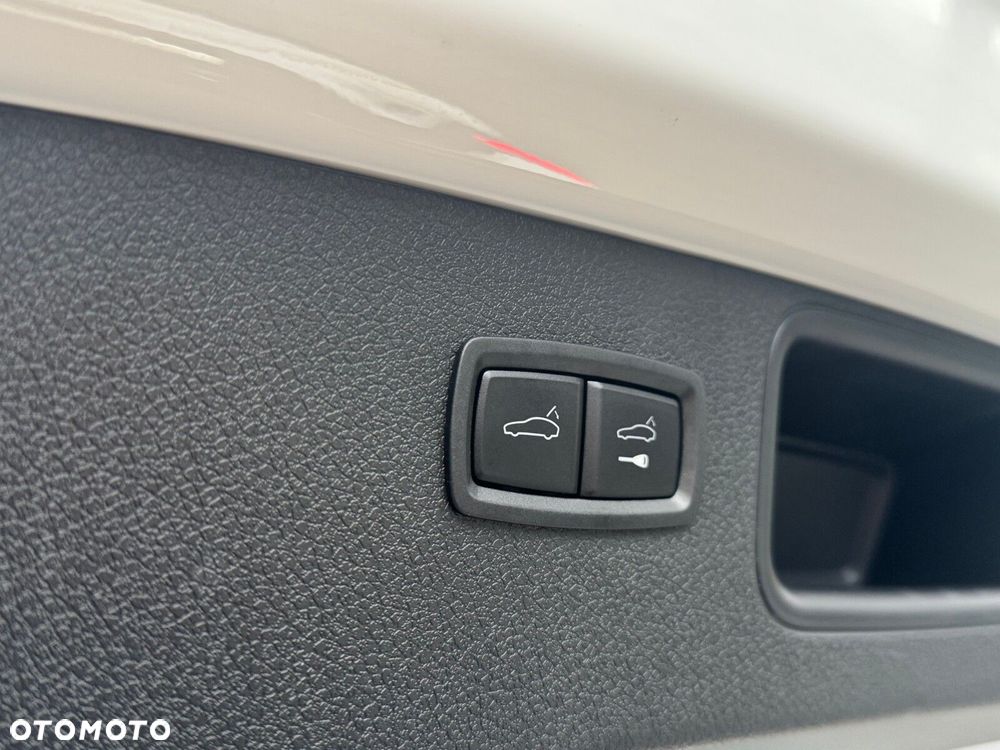 Porsche Macan Standard - 27