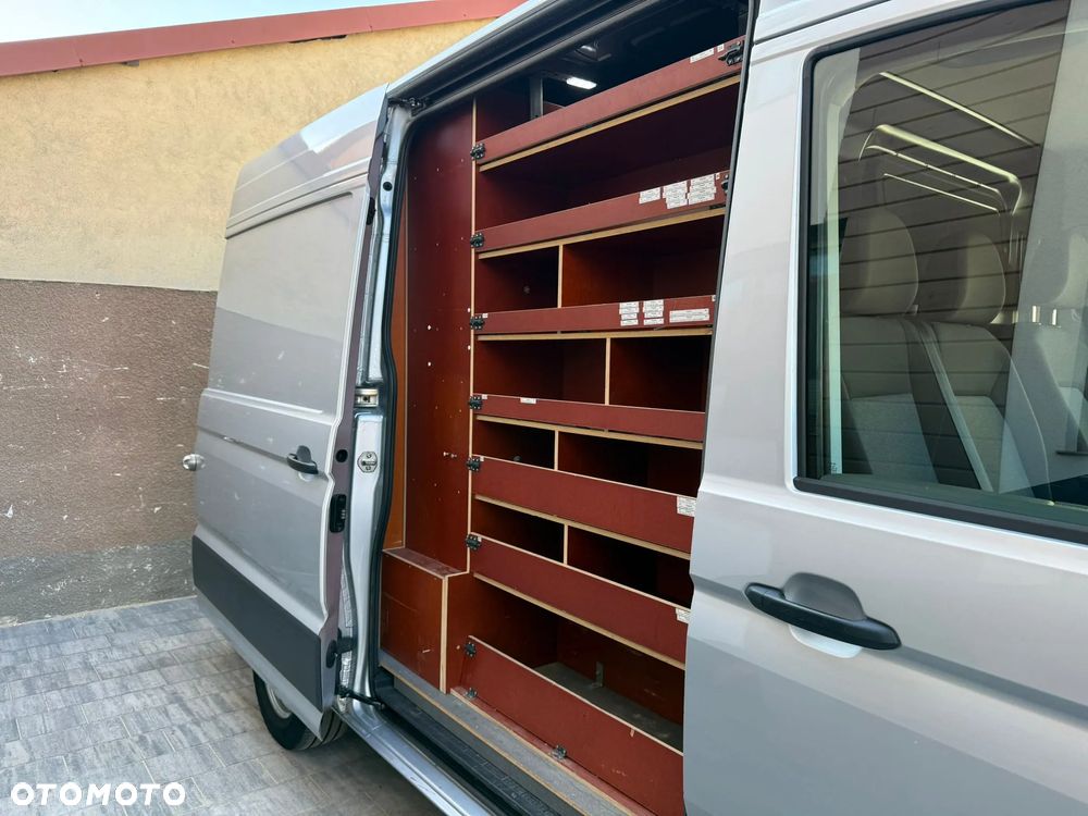 Volkswagen CRAFTER - 9