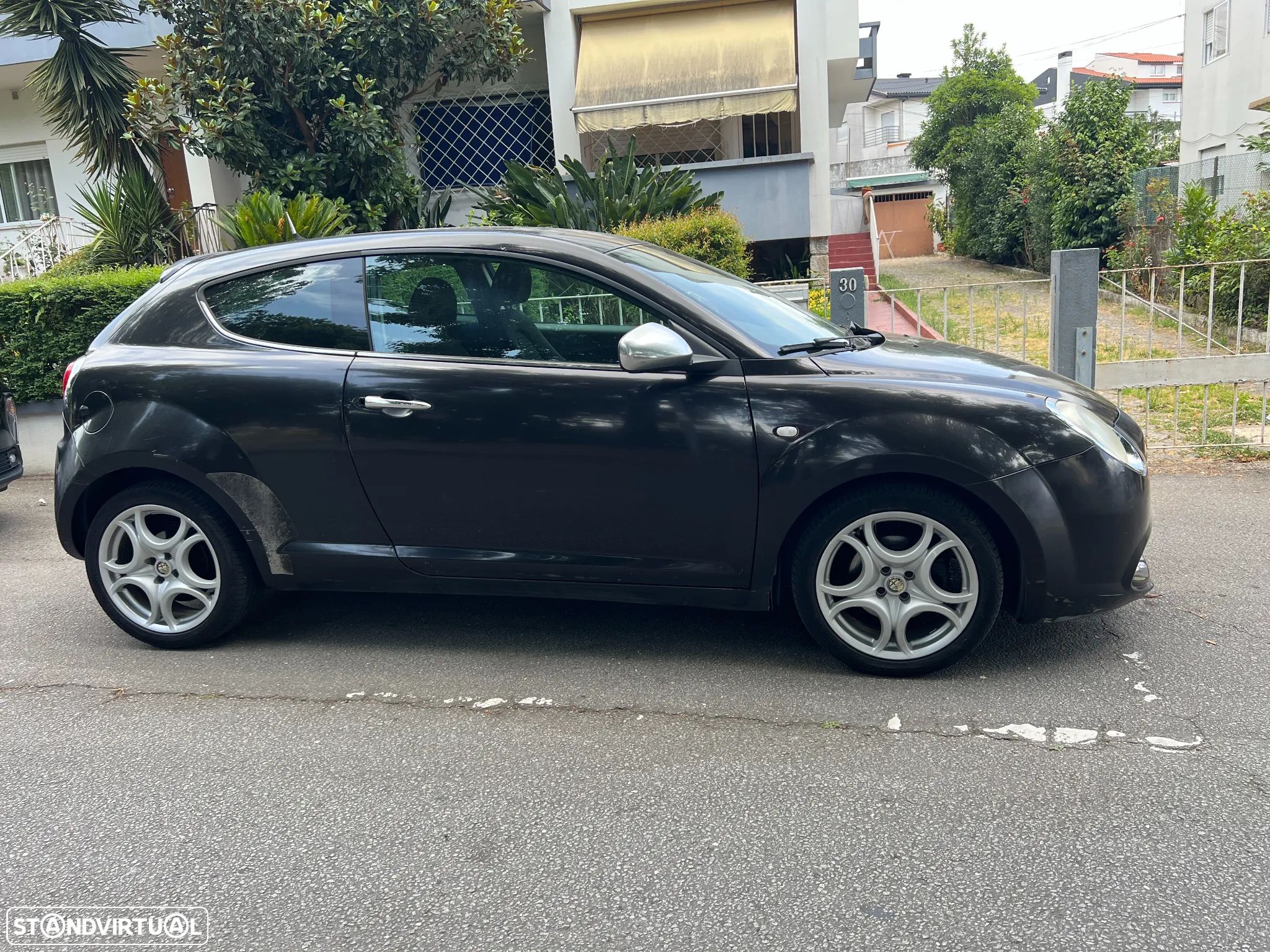 Alfa Romeo MiTo - 1