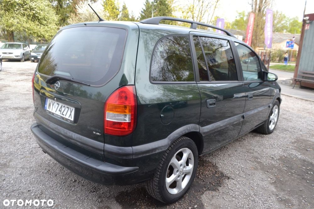 Opel Zafira - 4