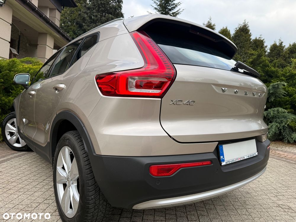 Volvo XC 40 B3 B DKG Plus Bright - 18