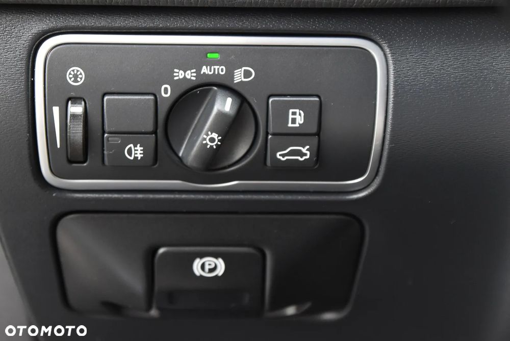 Volvo XC 60 D4 Drive-E Kinetic - 27