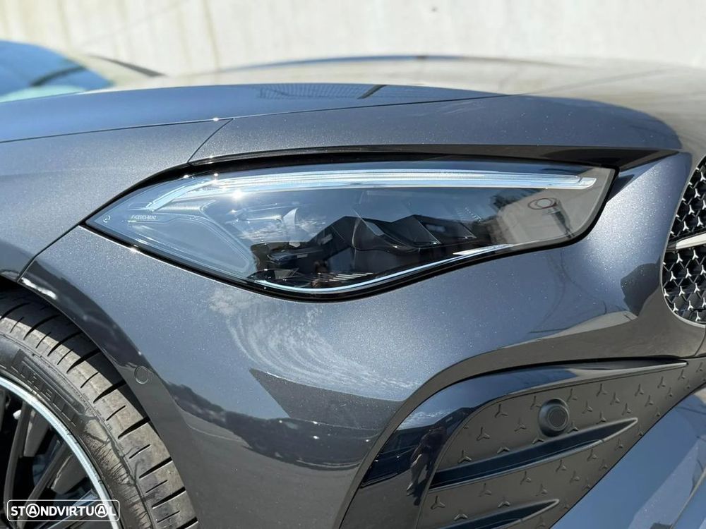 Mercedes-Benz CLE 300 e - 26