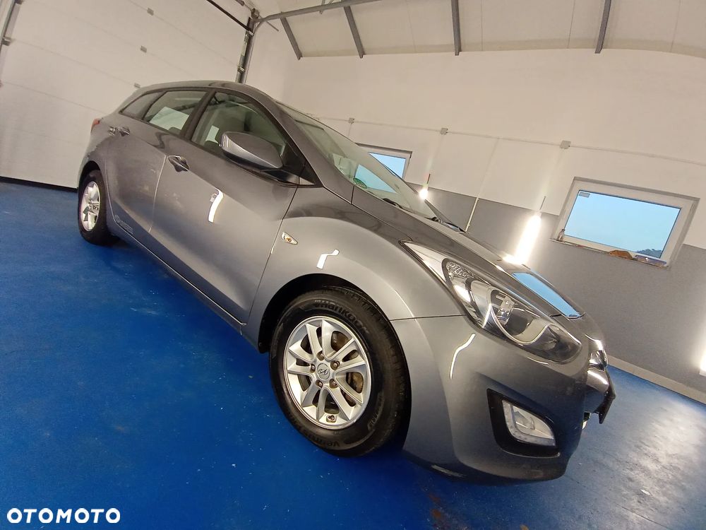 Hyundai i30 - 19