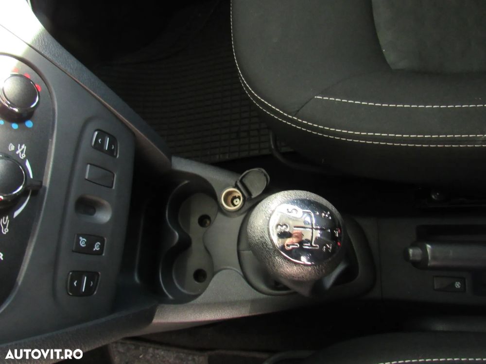 Dacia Sandero TCe 90 Laureate - 17