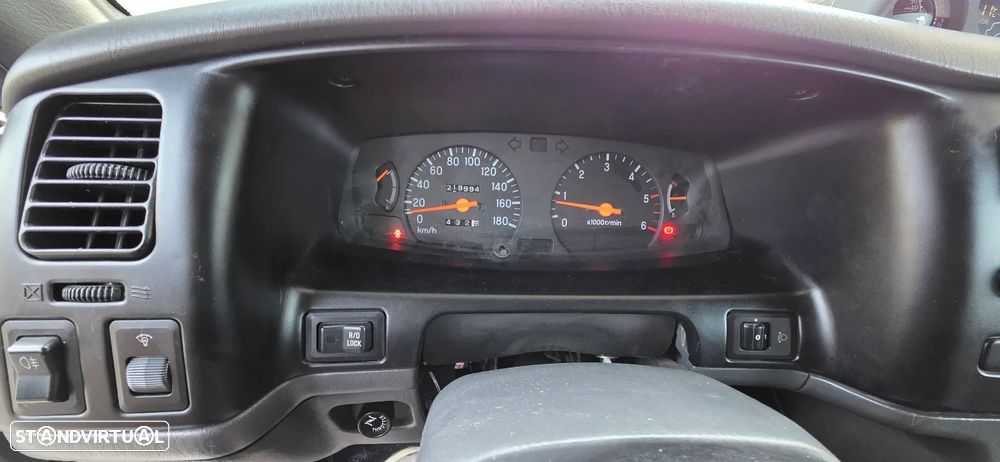 Mitsubishi L200 2.5 TD - 10