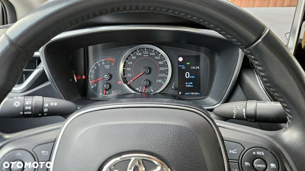 Toyota Corolla - 18