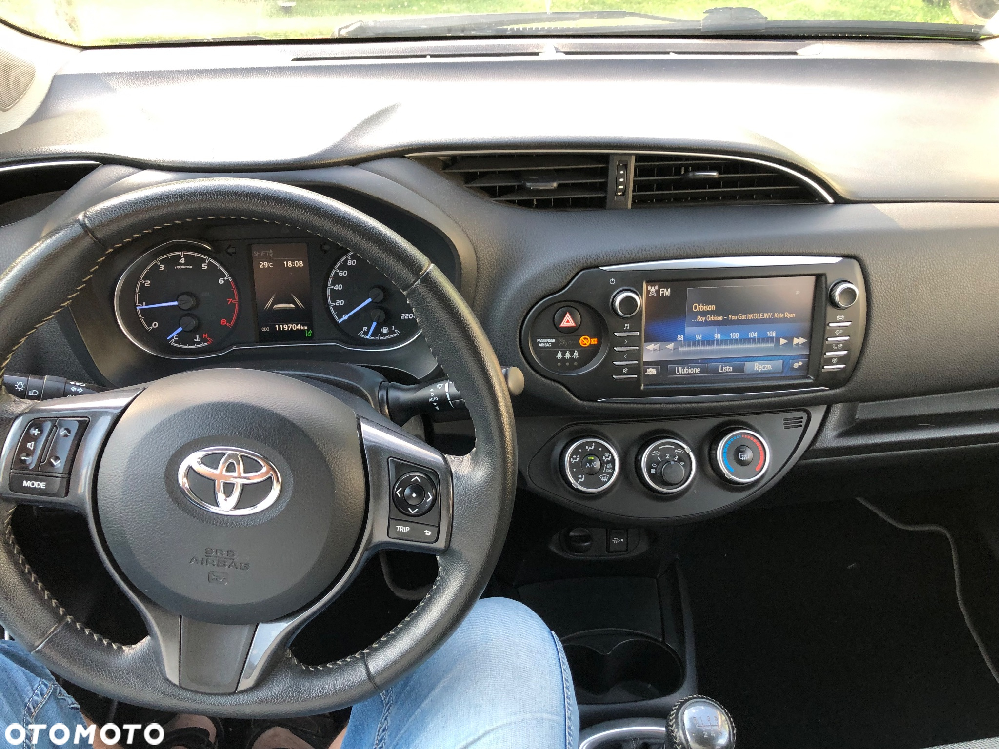 Toyota Yaris 1.5 Life - 29