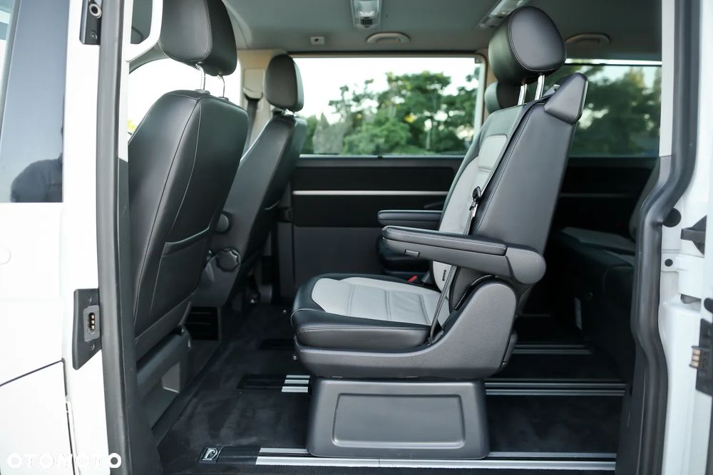 Volkswagen Multivan 2.0 BiTDI L1 Highline 4Motion DSG - 23