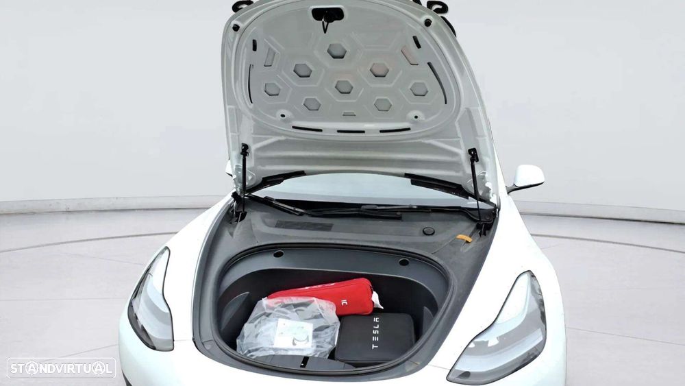 Tesla Model 3 Standard Range Plus RWD - 5