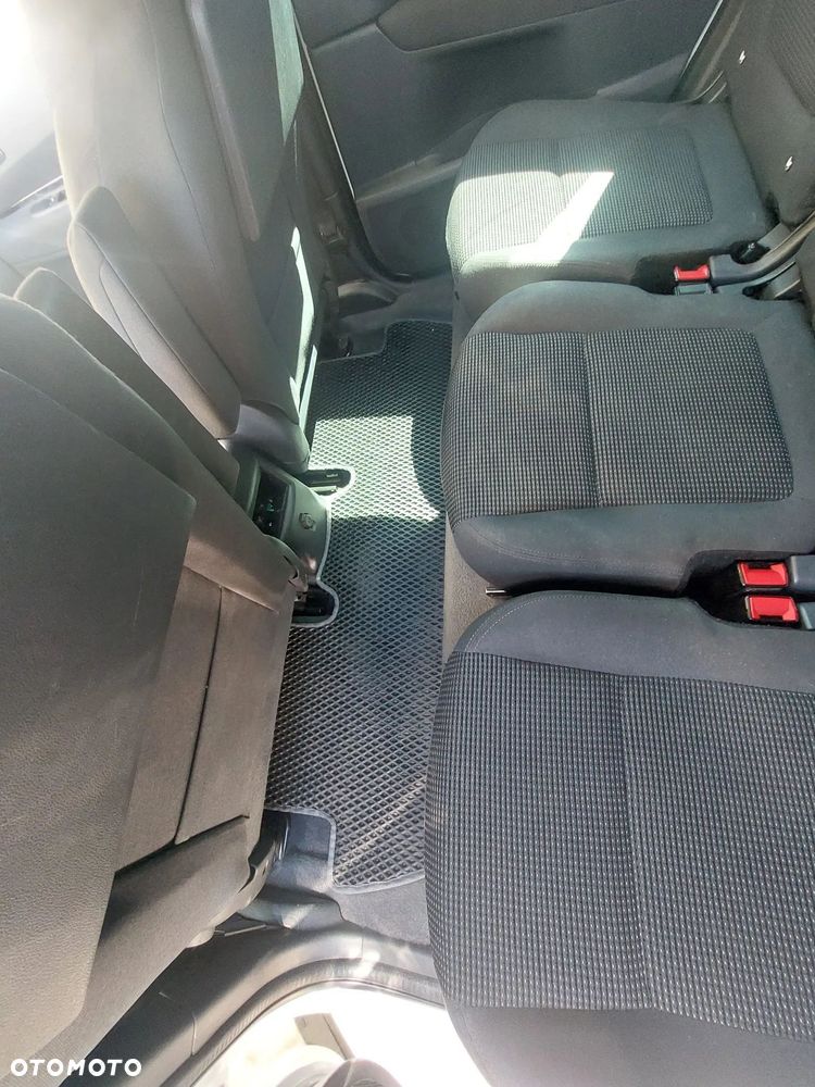 Peugeot 5008 1.6 BlueHDi Style 7os - 10