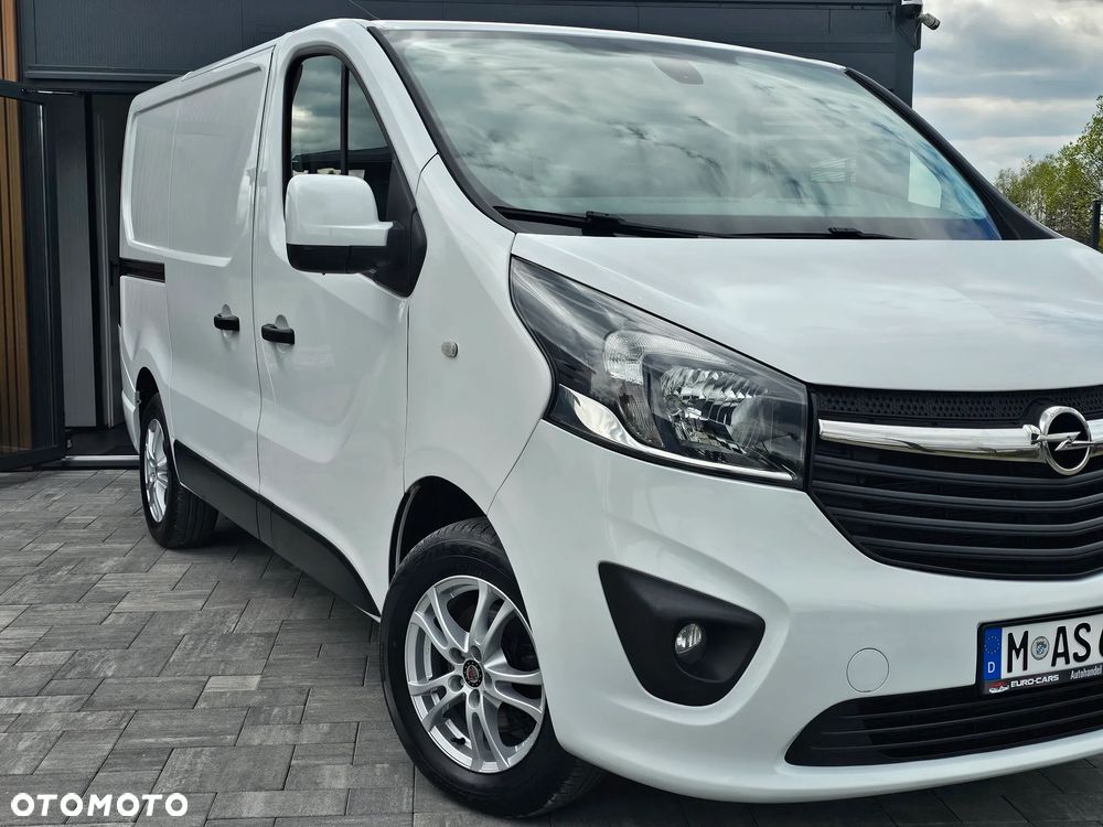Opel Vivaro - 20