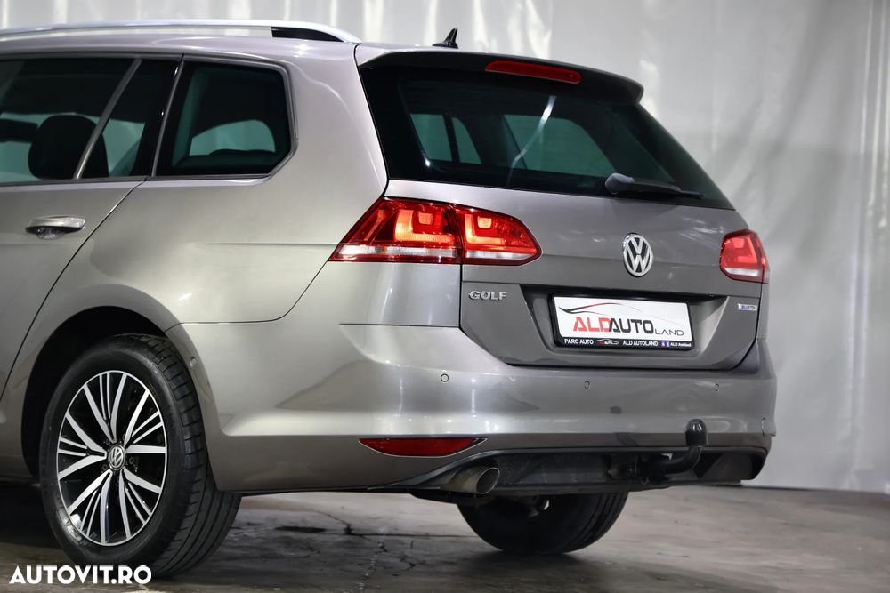 Volkswagen Golf 1.6 TDI DPF BMT DSG Comfortline - 28