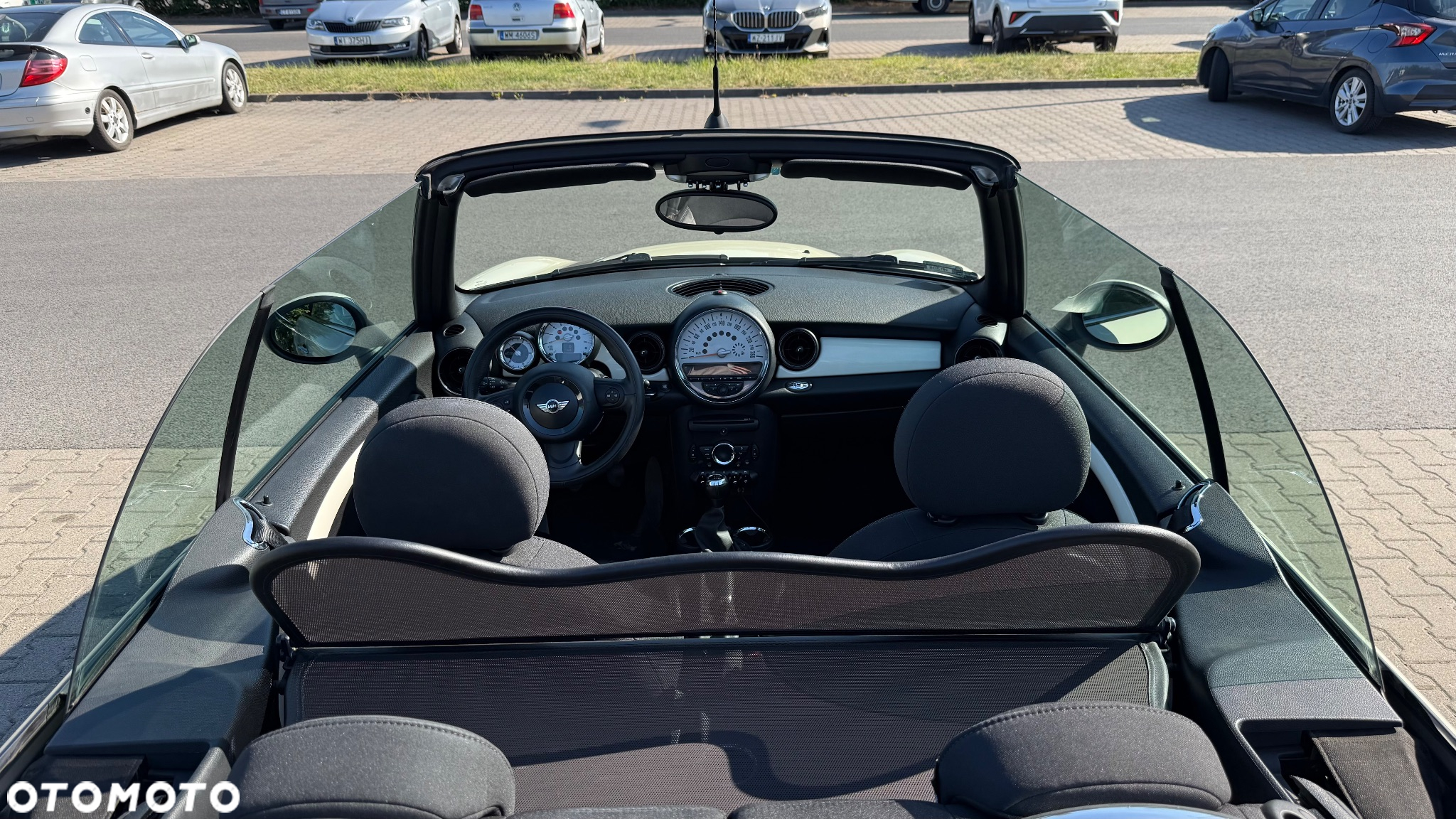 MINI Cooper Standard - 9