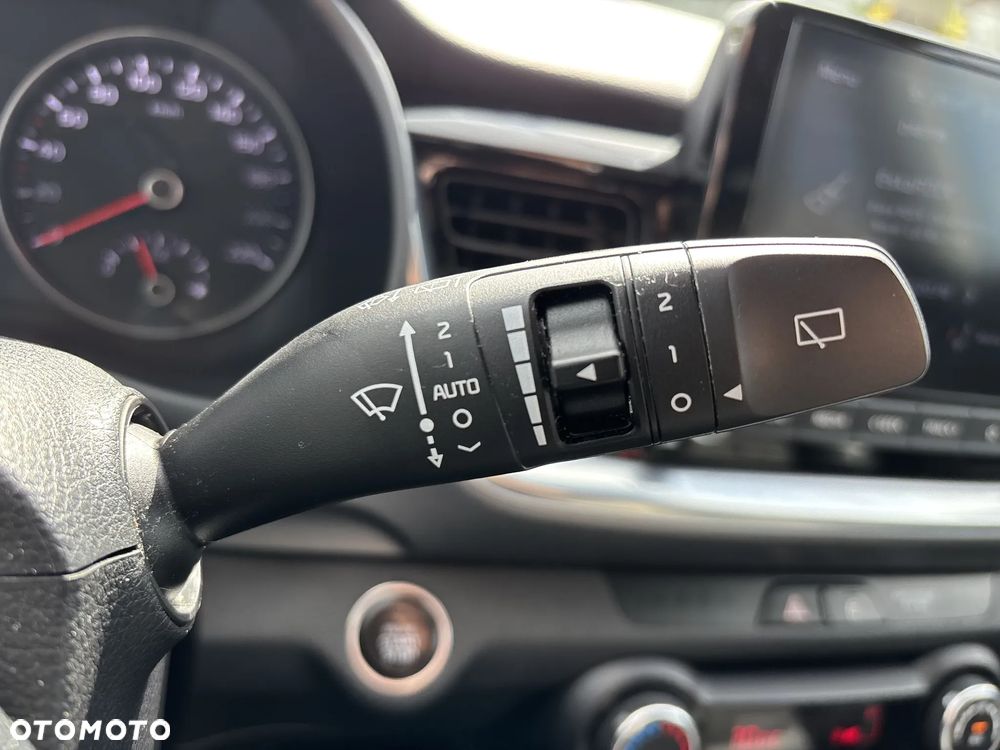 Kia Stonic 1.0 T-GDI L Business Line DCT - 25