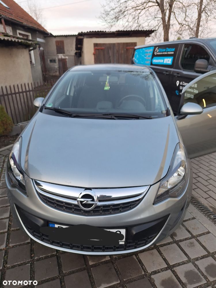 Opel Corsa - 4