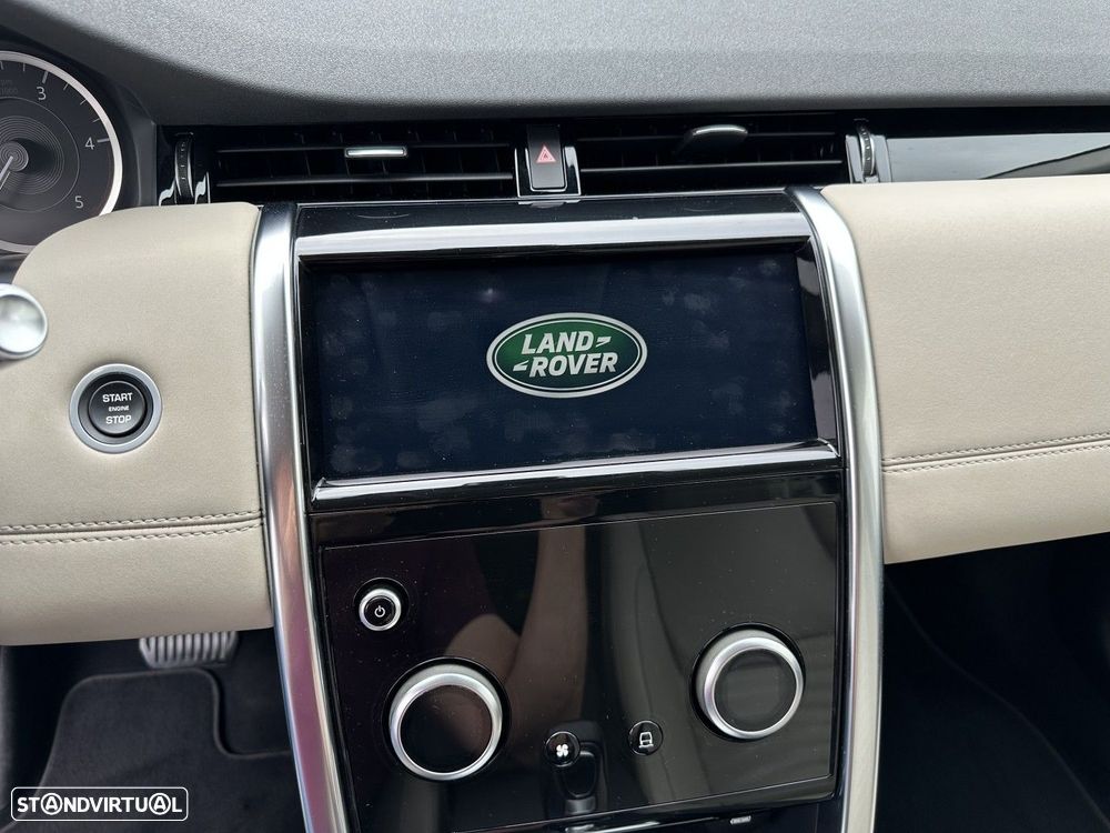 Land Rover Discovery Sport D150 - 16