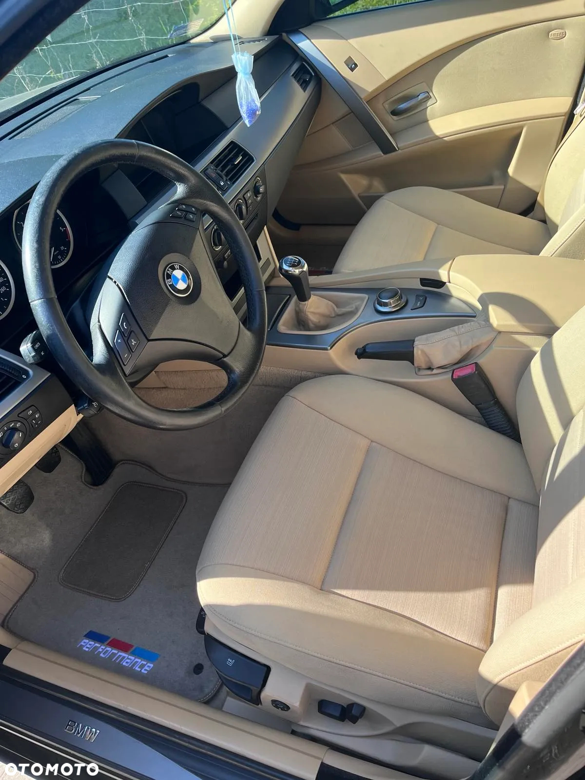 BMW Seria 5 520d - 11