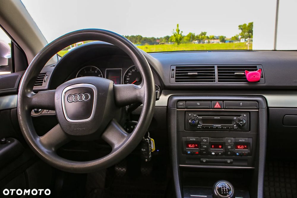 Audi A4 Avant 1.6 - 25