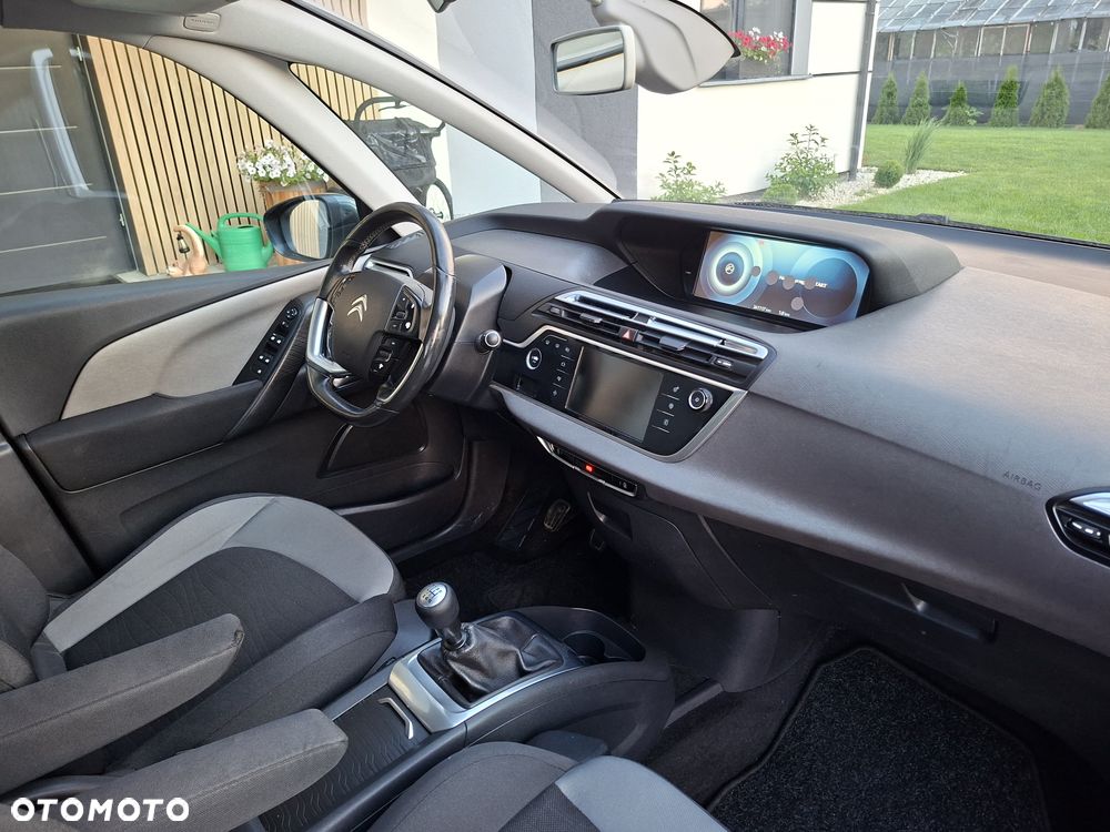 Citroën C4 Grand Picasso - 10