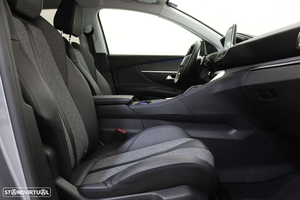 Peugeot 3008 1.5 BlueHDi Allure Pack EAT8 - 7