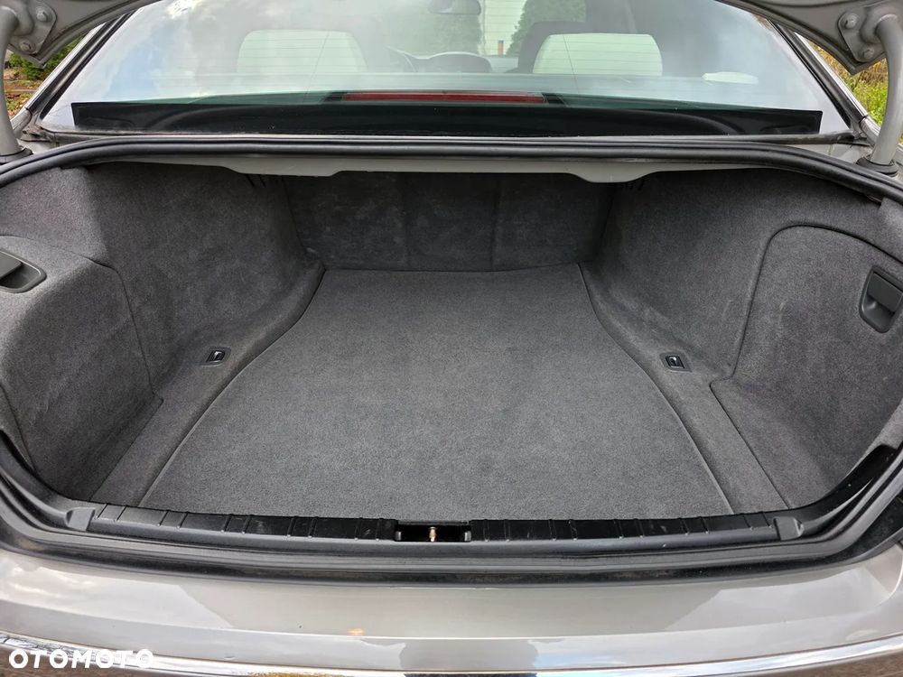 BMW Seria 7 - 29