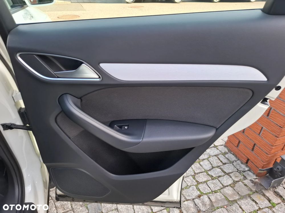 Audi Q3 2.0 TDI - 33