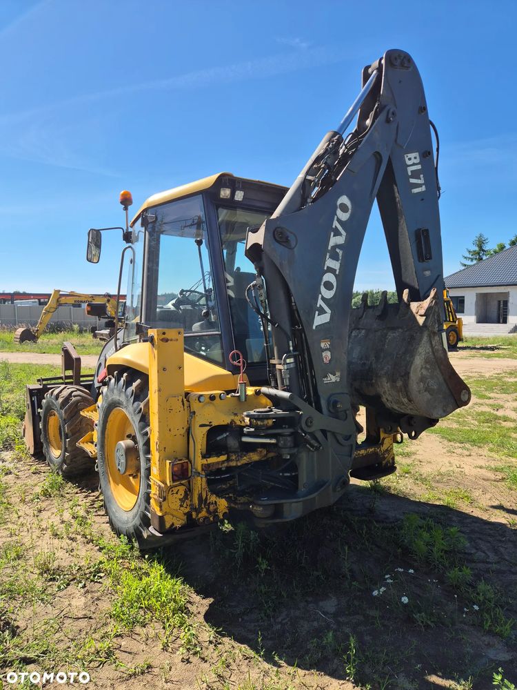 Volvo BL71 - 4