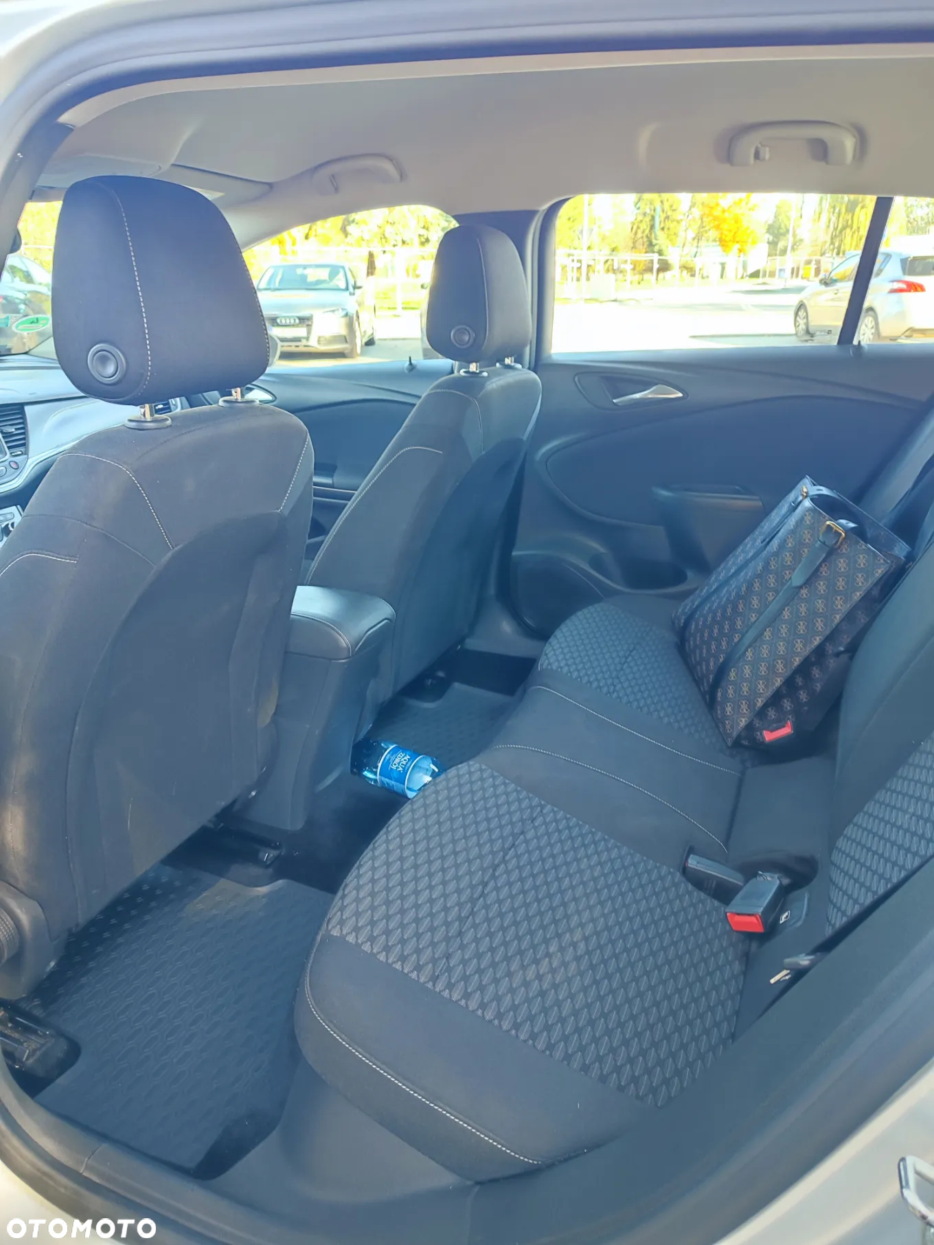 Opel Astra IV 1.6 CDTI Sport - 9