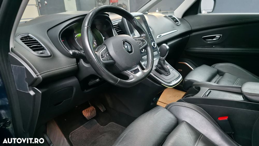 Renault Grand Scenic BLUE dCi 120 EDC BOSE EDITION - 10