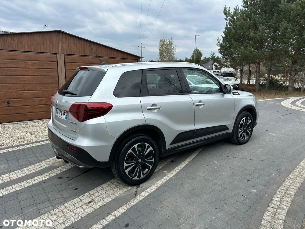 Suzuki Vitara 1.4 Boosterjet Premium 4WD - 17