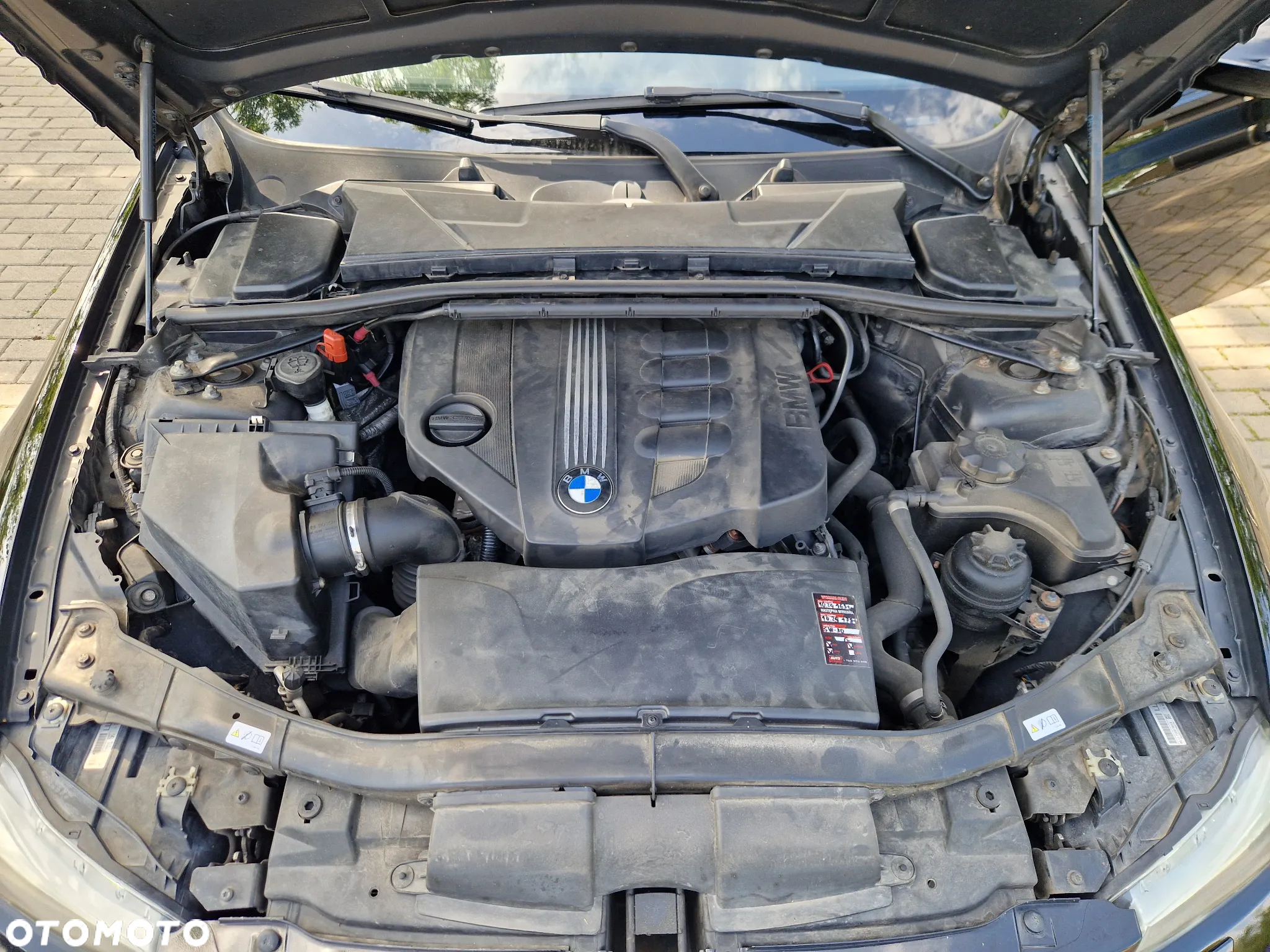 BMW Seria 3 320d Efficient Dynamics Sport Line shadow - 17