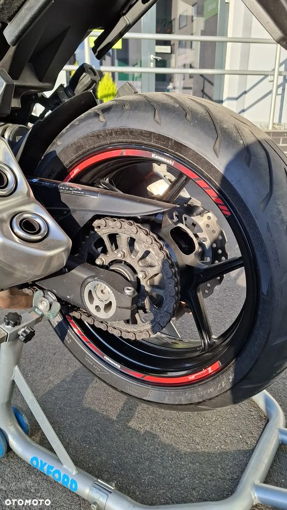 Kawasaki Ninja 1000 SX - 18