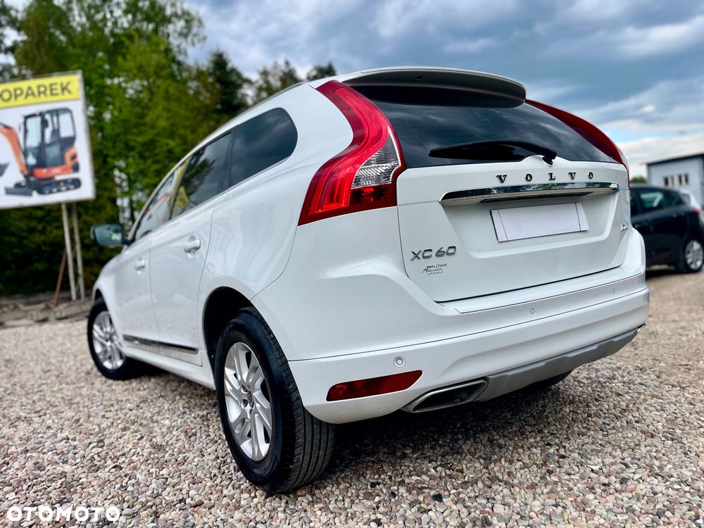 Volvo XC 60 D4 Geartronic Summum - 8
