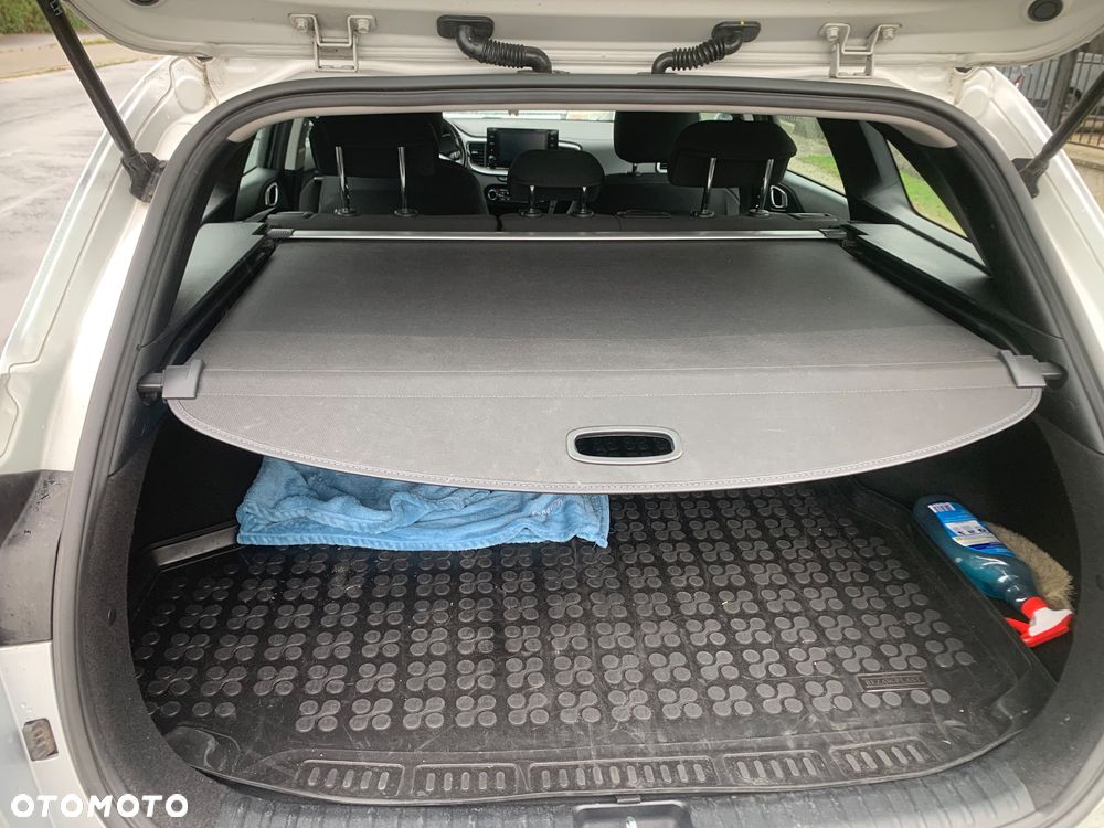 Kia Ceed 1.6 CRDi SCR L - 14