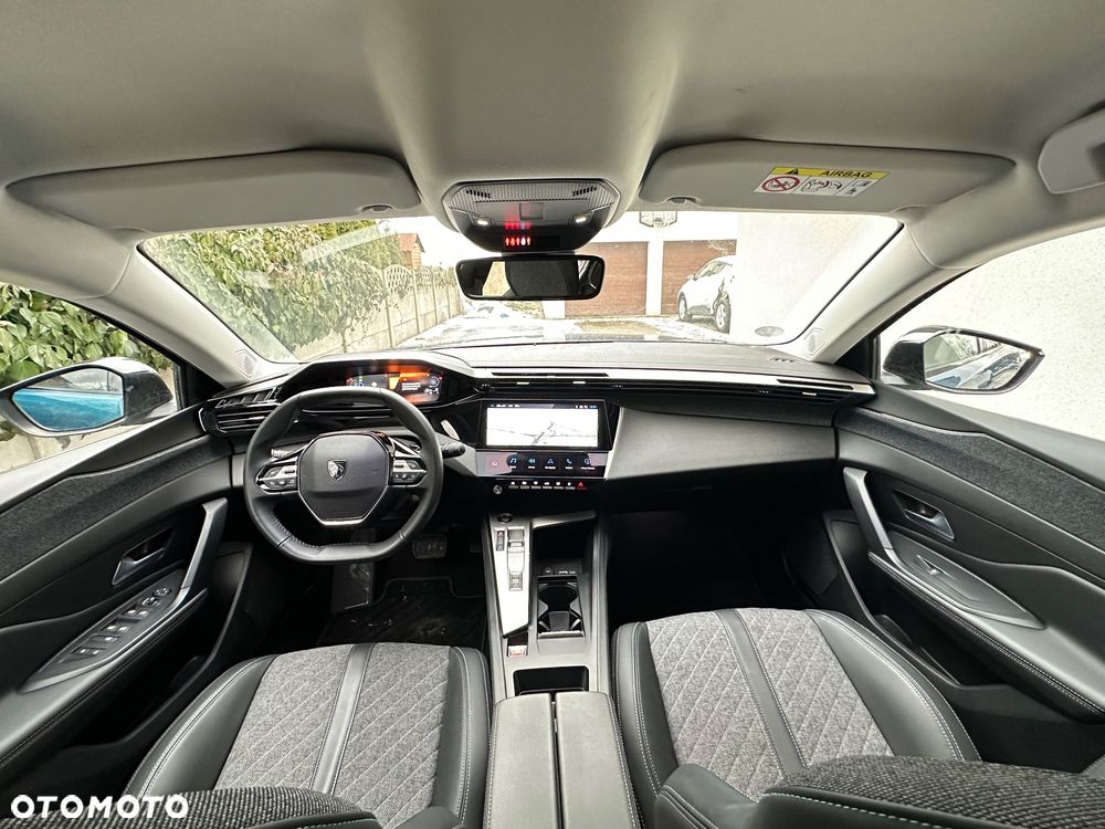 Peugeot 408 180 e-EAT8 Allure - 10