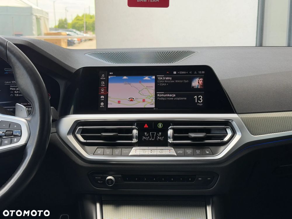 BMW Seria 3 320d M Sport - 31