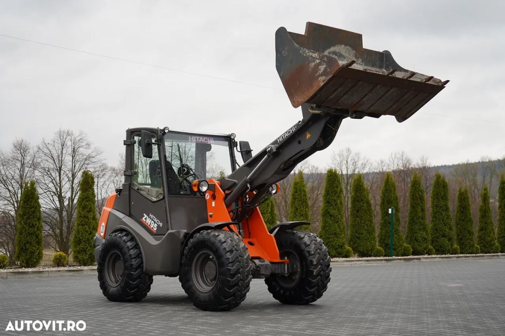 Hitachi ZW95 / ÎNCĂRCĂTOR PE ROȚI / 2020 / FURCĂ PENTRU PALEȚI - 7