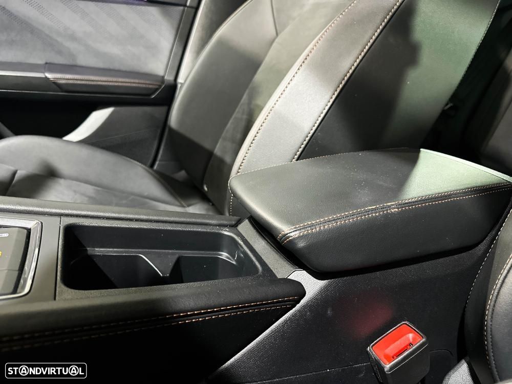 Cupra Formentor 1.5 e-Hybrid DSG VZ Black Edition - 53